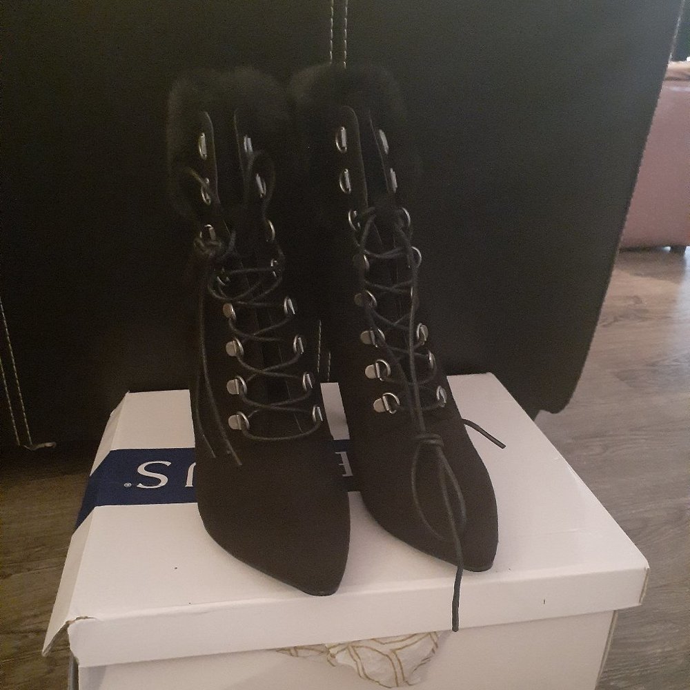 Venus Faux Fur Lace Up Booties - 4 inch heel (Fresh out the box)